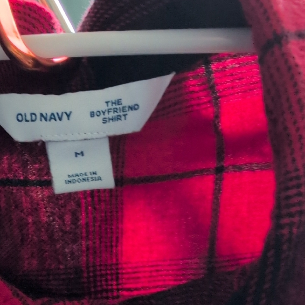 Old Navy Red and Black Plaid Button Down Shirt Flannel - Picture 3 of 5